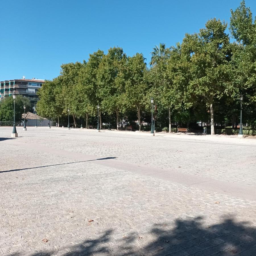 Piso En El Centro De Granada Con Garaje Incluido Gratis Apartment ภายนอก รูปภาพ